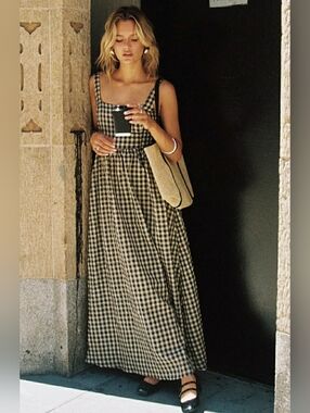 Princess Polly Gingham Square-Neck Maxi Dress in Black and Cream